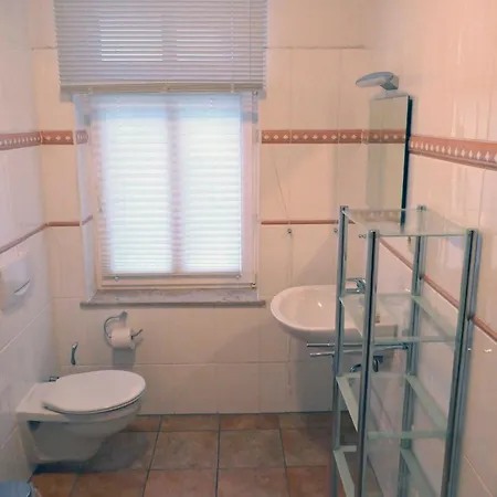 Brettschneider Gm 69132 Apartamento